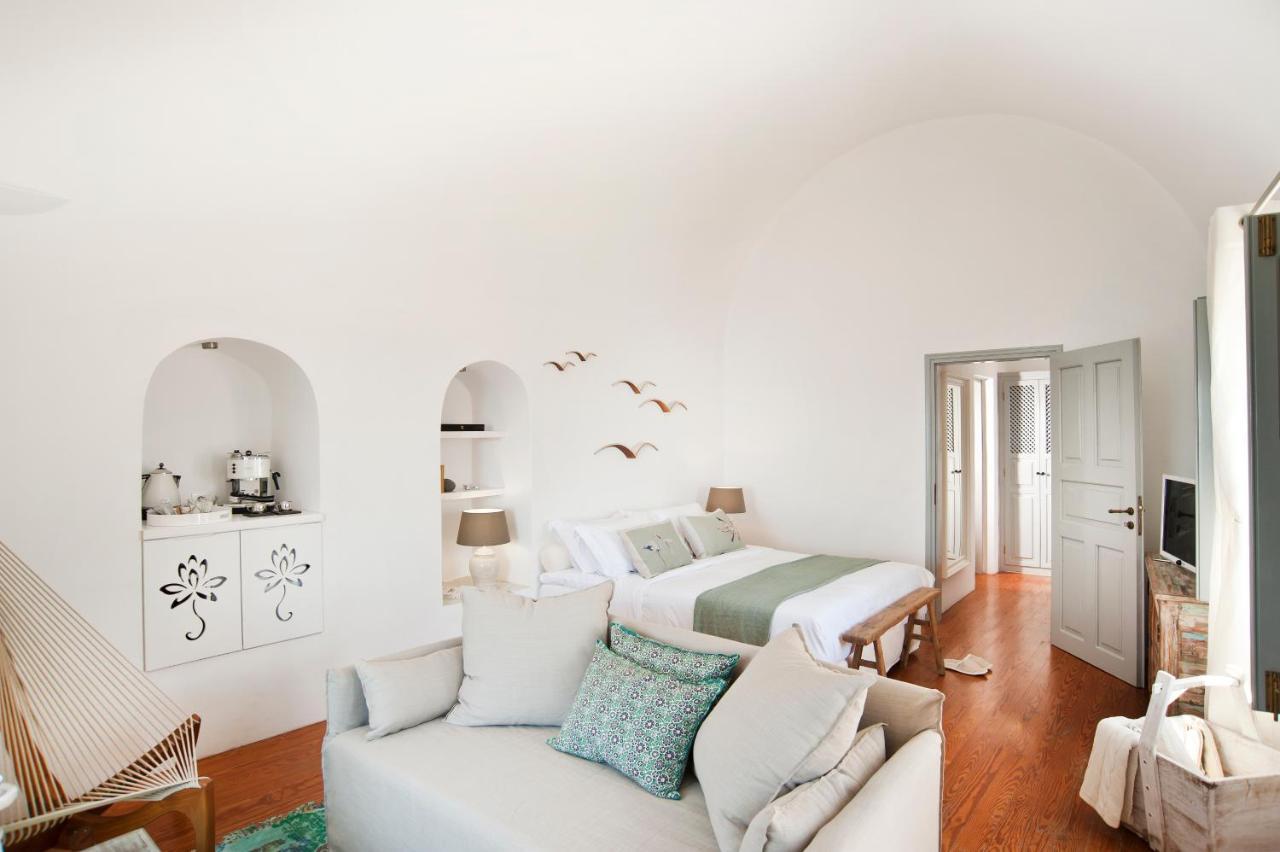 Antelmi Luxury Villa Тира Экстерьер фото